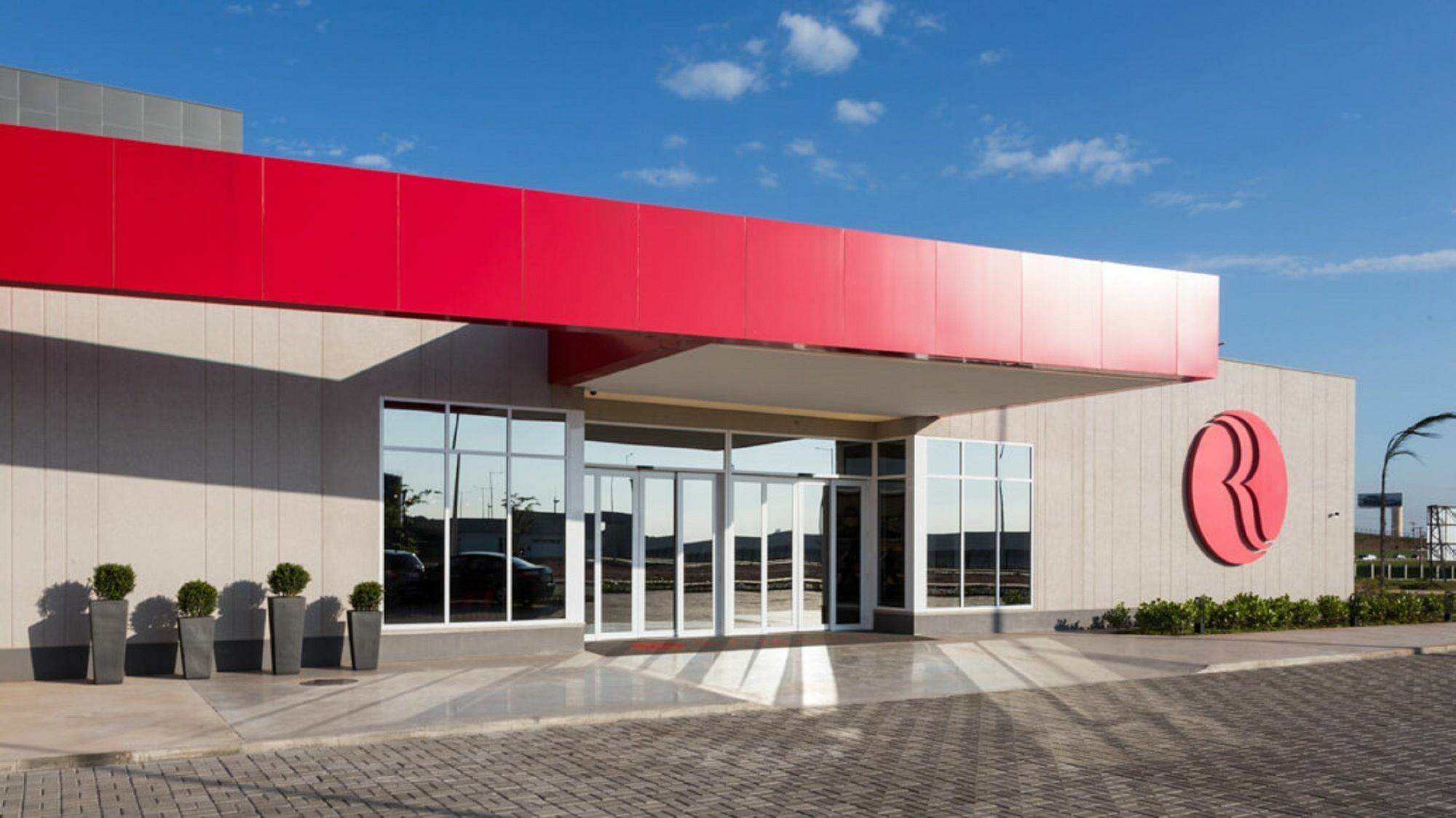 Ramada By Wyndham Campinas Viracopos Hotel Exterior photo